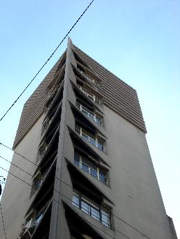 Edificio Centenario - Facultad de Arquitectura - Universidad ORT Uruguay.