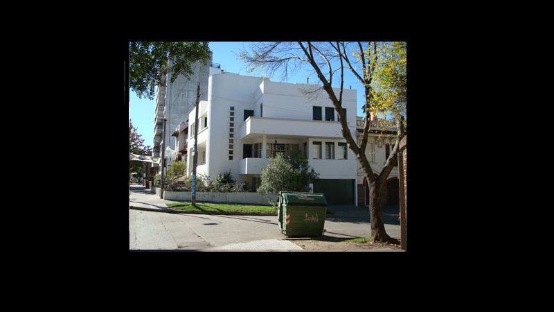 Vivienda Perotti