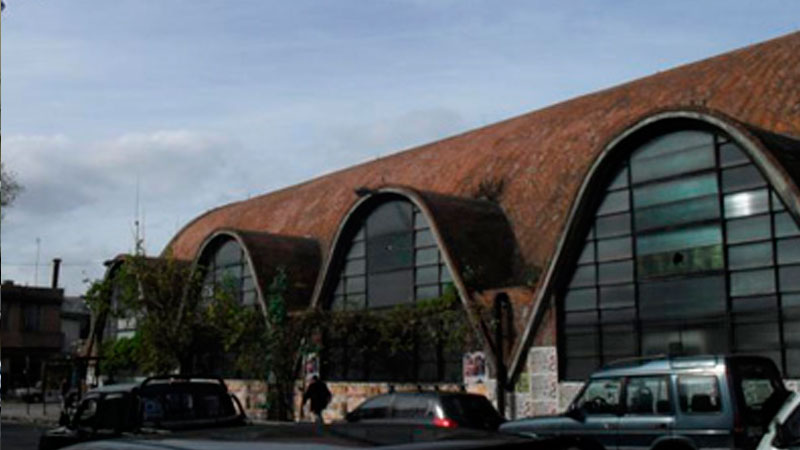 Garaje Central de Asistencia pública Nacional - Facultad de Arquitectura - Universidad ORT Uruguay