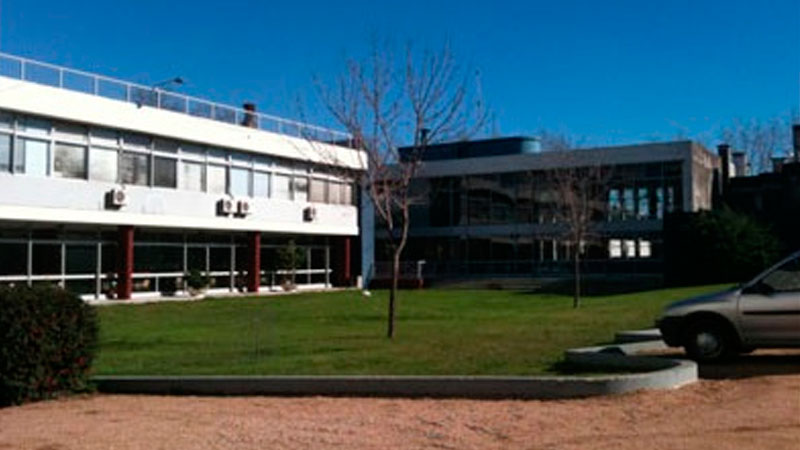 Sede Nacional de Football - Facultad de Arquitectura - Universidad ORT Uruguay
