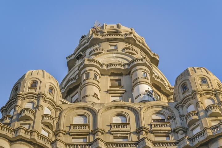 Palacio Salvo, destacada obra de la arquitectura uruguaya.