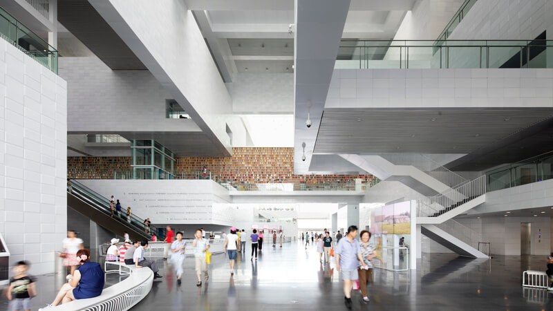 *Biblioteca de Tianjin / Fotografía: Cortesía de Nacasa & Partners / Vía: The Pritzker Architecture Prize.*