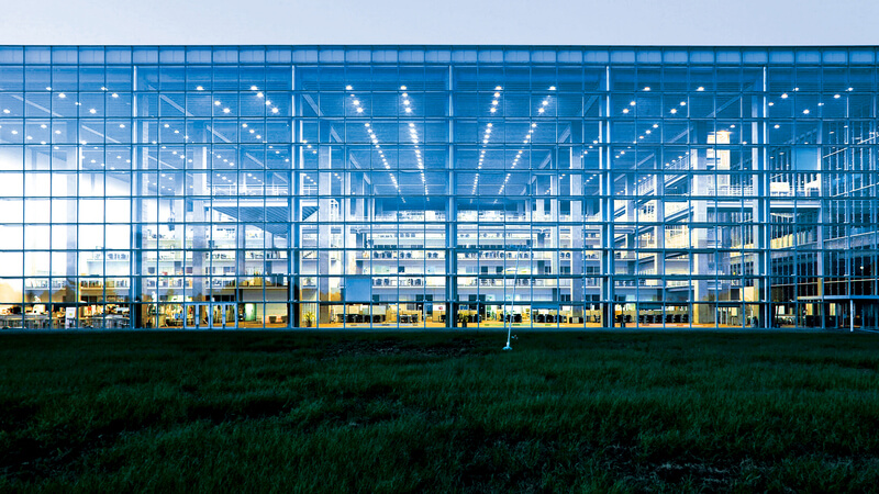 *Universidad del Futuro de Hakodate / Fotografía: Cortesía de Isao Aihara / Vía: The Pritzker Architecture Prize.*