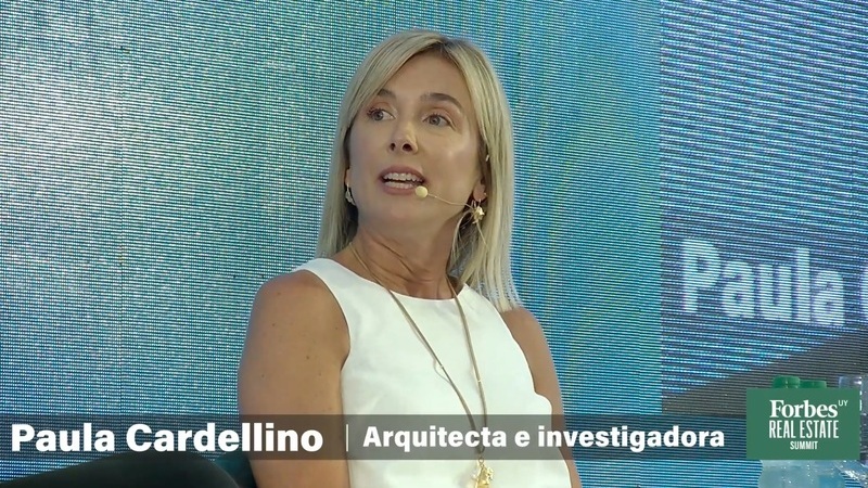 *Dra. Paula Cardellino en el panel "El futuro de las ciudades", en la segunda edición del Forbes Real Estate Summit (2025)*