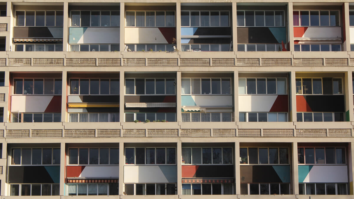 *Unité d'habitation, por Le Corbusier, con la colaboración del pintor-arquitecto Nadir Afonso*