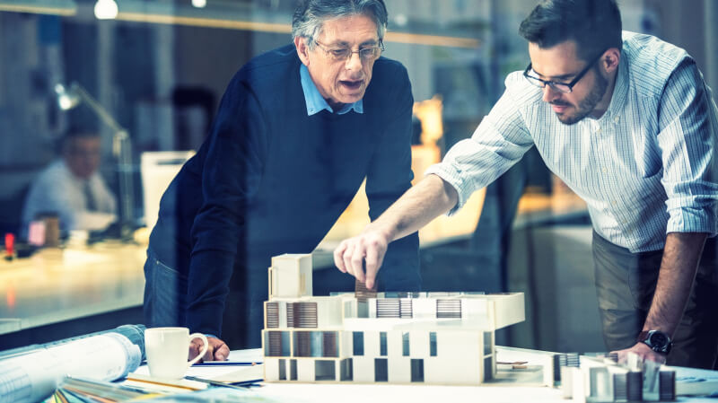 Estudiar negocios inmobiliarios en Montevideo.
