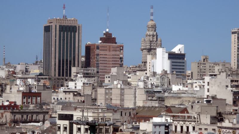 Características del mercado inmobiliario en Montevideo, Uruguay.