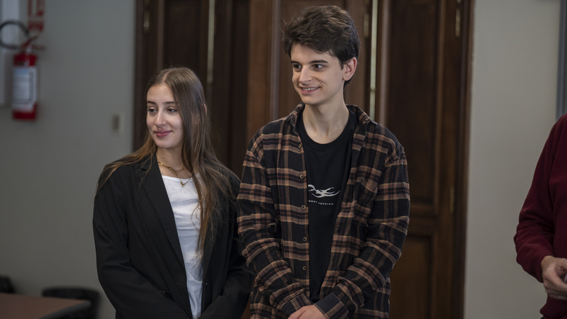Tagliaferro y Zeballos, ganadores del concurso Cowork Jóvenes Emprendedores, recibieron sus premios