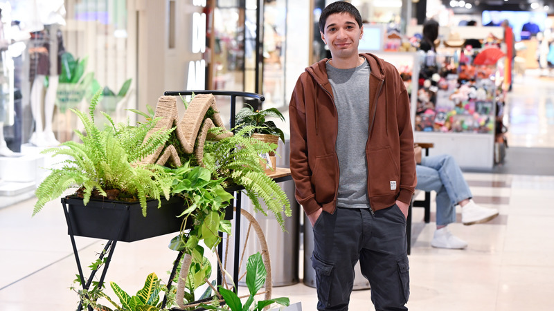Primavera en movimiento, de Santiago Rodríguez, uno de los proyectos ganadores del concurso de paisajismo Mini Patio en el Shopping 2026, organizado por la Facultad de Arquitectura
